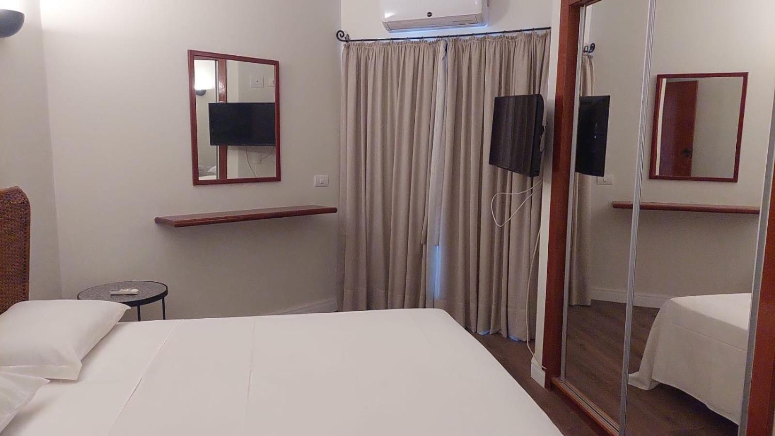 Bonaparte Hotel Flat Particular บราซิเลีย ภายนอก รูปภาพ